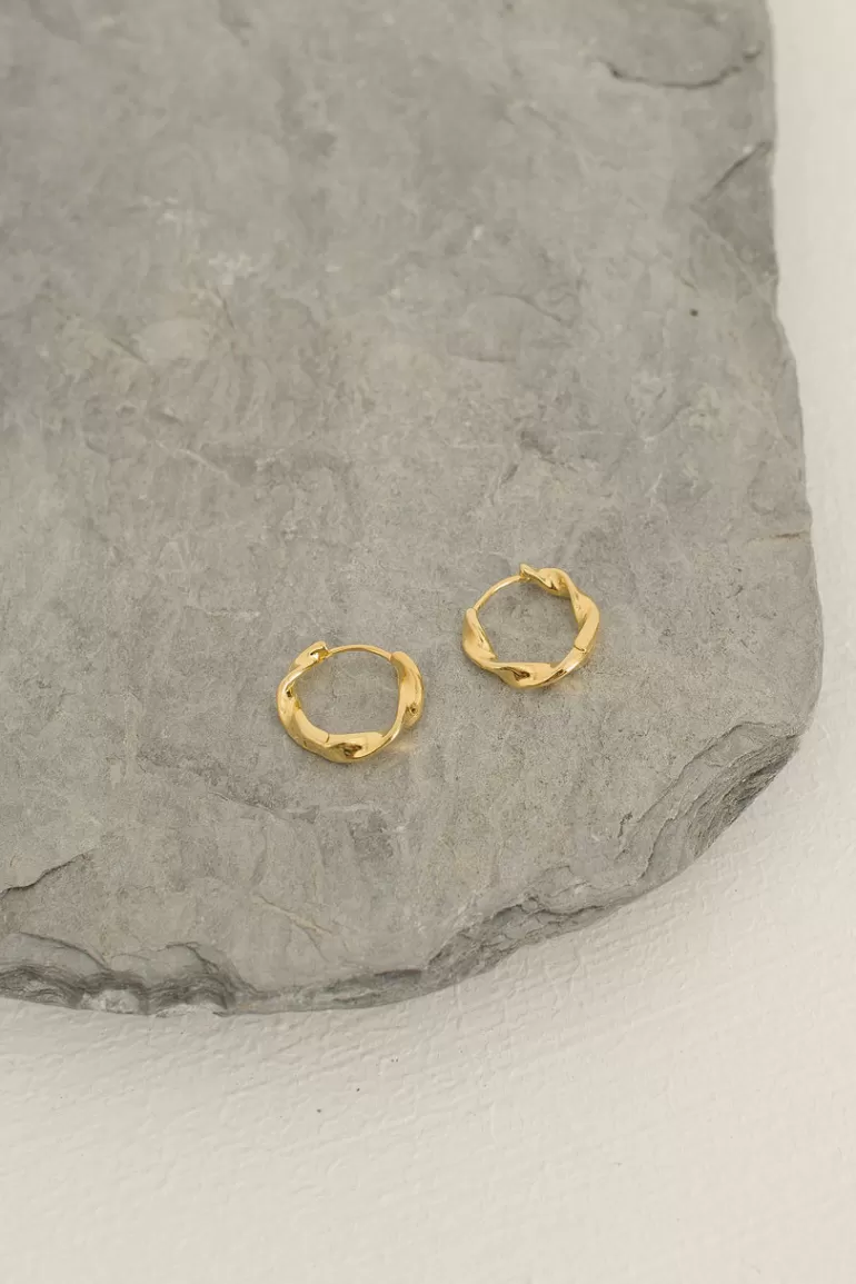 Women Olive Clothing Apple Twine Hoop Earrings, 14K Gold Plated