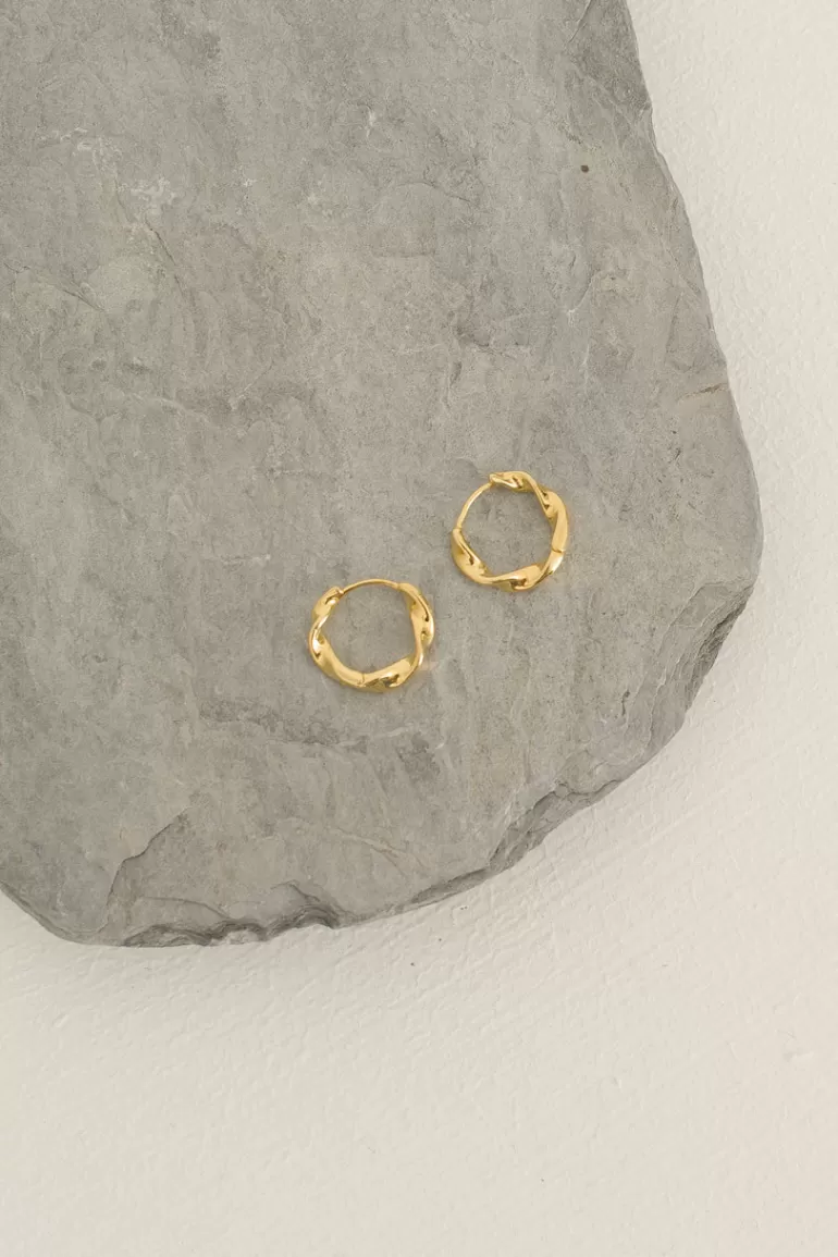 Women Olive Clothing Apple Twine Hoop Earrings, 14K Gold Plated