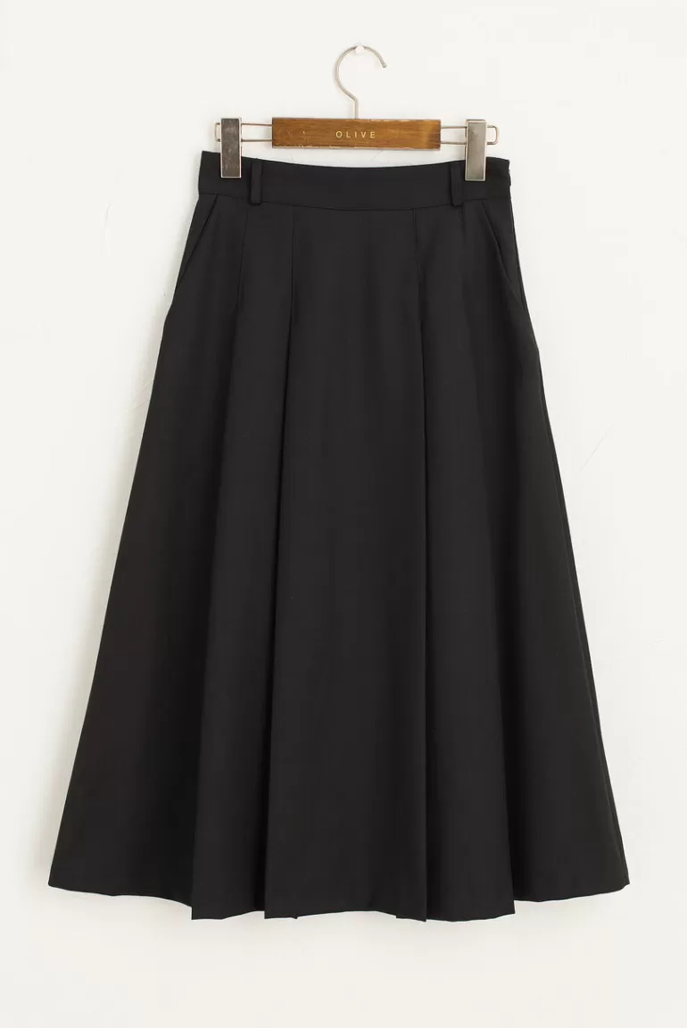 Women Olive Clothing Dana Pleated Long Skirt, Black