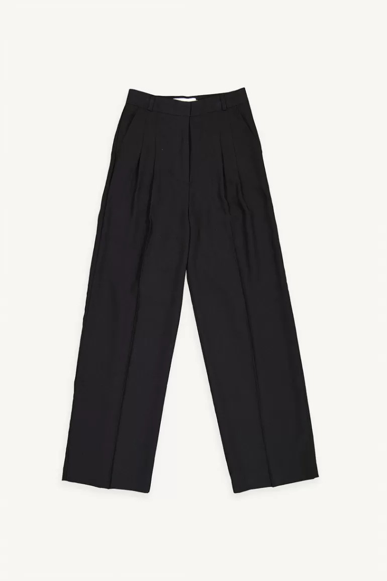 Women Olive Clothing Hana Pintuck Slacks, Black