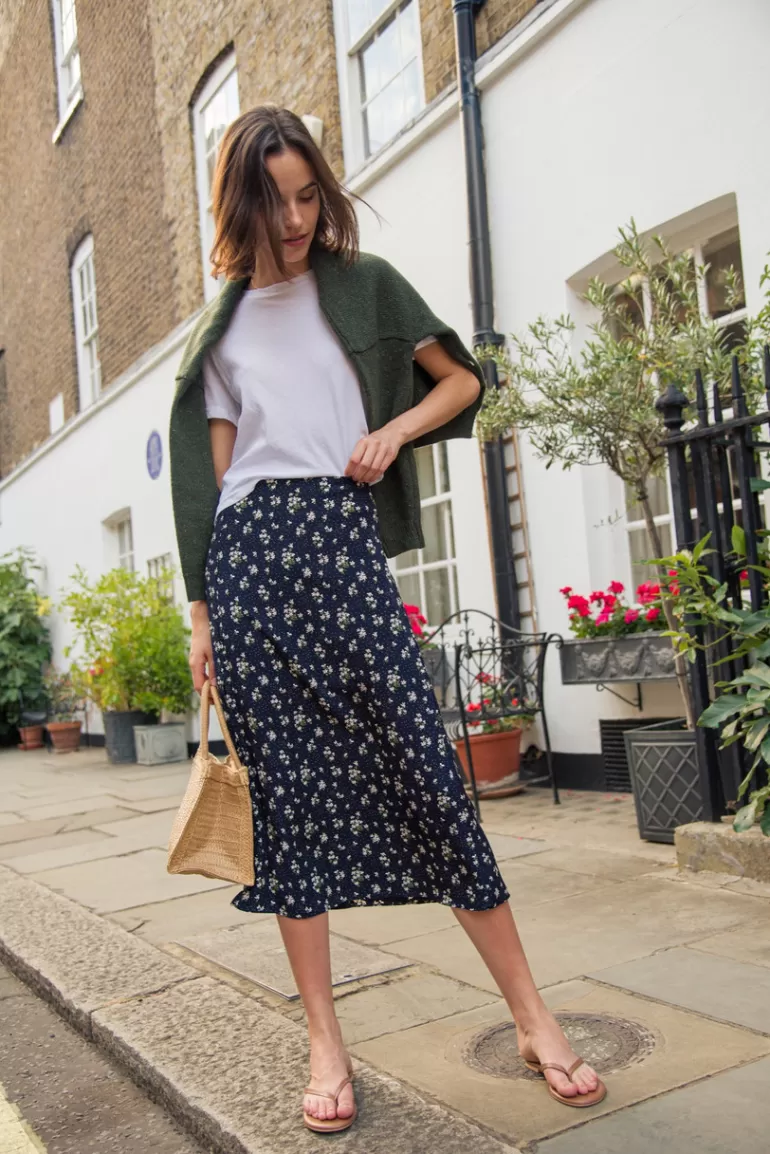 Women Olive Clothing Hana Slit Flower Skirt, Navy