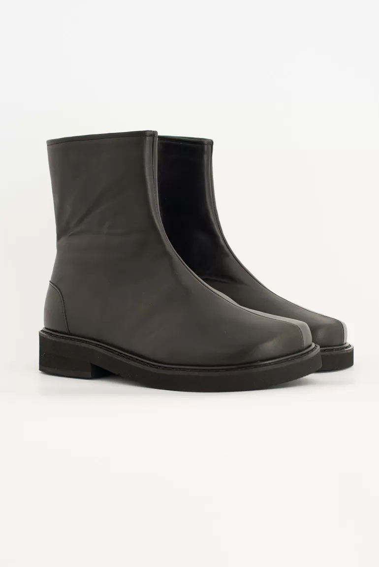 Women Olive Clothing Henrik Boots, Black