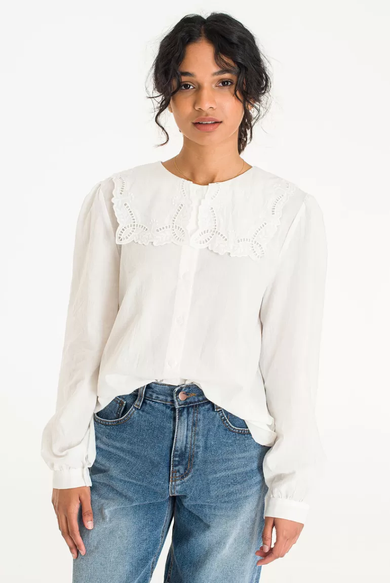 Women Olive Clothing Square Lace Collar Blouse, White